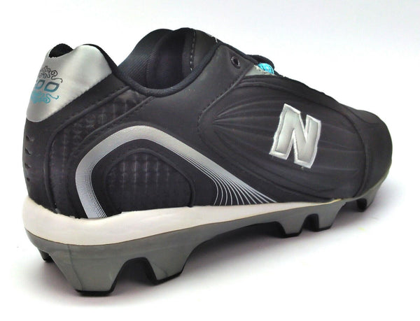 New Balance Women's Soccer Cleats Lace Up Round Toe Football Shoes New in Box