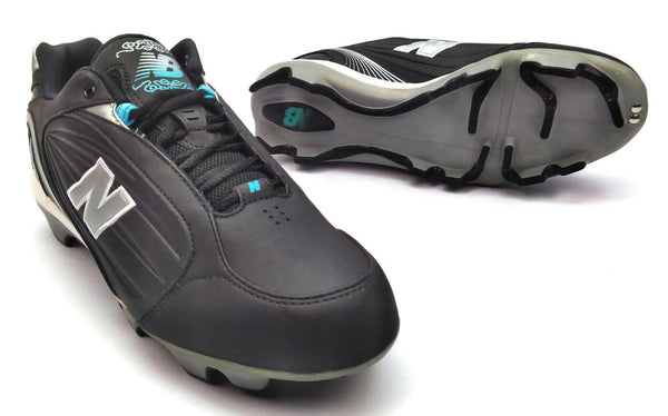 New Balance Women's Soccer Cleats Lace Up Round Toe Football Shoes New in Box