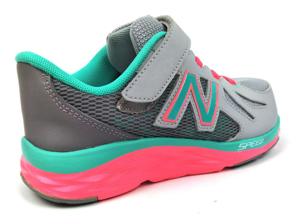 New Balance Toddler Running Shoes Lightweight Comfort Sneakers Grey Size 2 XW