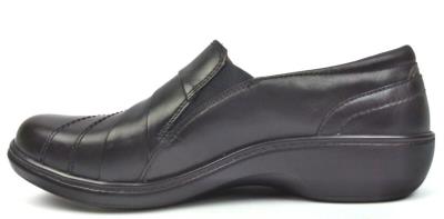 Aravon Women's Loafers Slip On Flat Leather Shoes Danielle AR New in Box