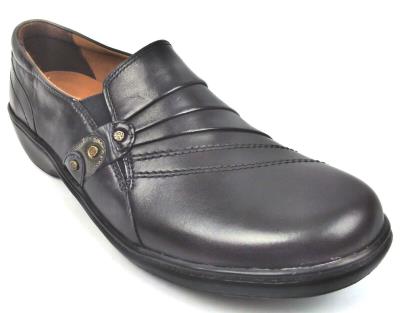 Aravon Women's Loafers Slip On Flat Leather Shoes Danielle AR New in Box