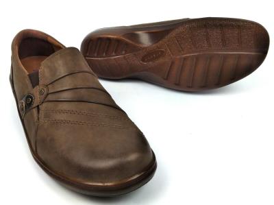 Aravon Women's Loafers Slip On Flat Leather Shoes Danielle AR New in Box
