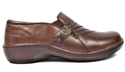 Aravon Women's Loafers Slip On Flat Leather Shoes Danielle AR New in Box