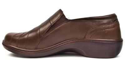 Aravon Women's Loafers Slip On Flat Leather Shoes Danielle AR New in Box