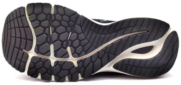 New Balance Women's Fresh Foam 880 Running Shoes Lace-up Black White Size 7 B